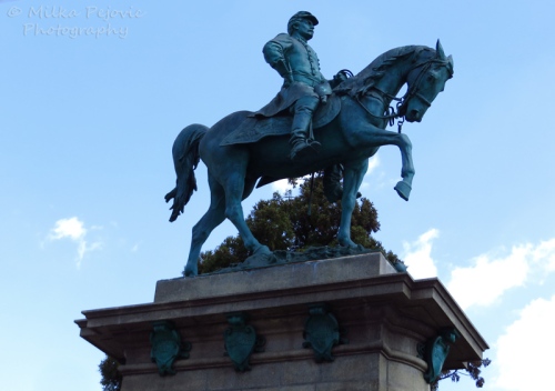 Military man and horse statue in Washington DC